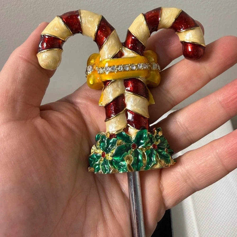 Bombay‎ Christmas Wine Stopper Corkscrew Set Candy Cane Holiday Decor